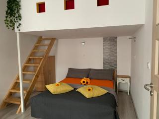Sunflowers Apartman - Budapest - 5