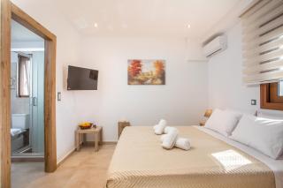 M&E APARTMENTS - Charaki - 8