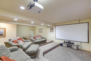 Large Sterling Cabin Less Than 1 Mi to Palisade State Park - 1