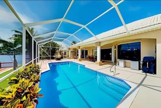 Gulf Access and Canal Views, Heated Pool, Sleeps 6 - Villa Aqua Oasis - Roelens Vacations - 9