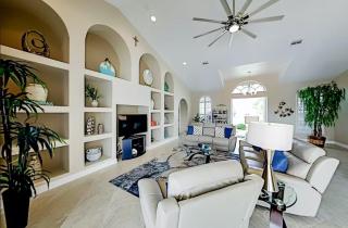 Gulf Access and Canal Views, Heated Pool, Sleeps 6 - Villa Aqua Oasis - Roelens Vacations - 4