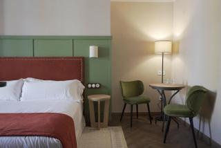 The Honest Hotel & Apartments - Sevilla - 0