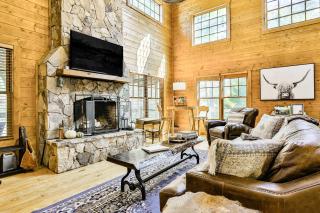 Ivylog Creek Getaway - STR License #00,7980 - Young Harris - 3