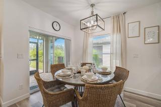 Sunny Coastal,3 BD, 2 BA, King Master Suite, Close to Ocean, Golfing , Fishing - 7