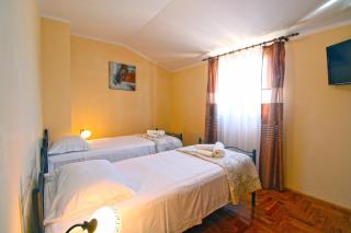 Holiday house with a swimming pool Sisan, Medulin - 20775 - 3
