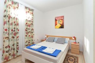 Apartments with a parking space Stinjan, Pula - 20816 - Pula - 2