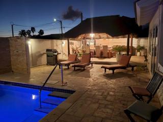 NEW! Villa de Leon, suitable for 14 persons. 5 bedrooms, 5 bathrooms - Palm-Eagle Beach - 3