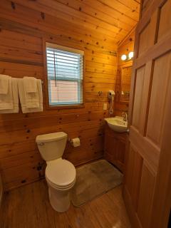 Bridge of The Gods Motel, Cabins & RV Park - Cascade Locks - 1