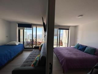 Maravilloso Nuevo Departamento en Avda, ConCon Reñaca 4357, Frente al Campo Dunar BOSQUES DE MONTEMAR Estacionamiento gratuito techado-ubicación frente JUMBO-check in 24-7 -Amoblado- Wi-Fi-Cable- Smart TV en las 2 habitaciones, amplia terraza- bella vista - Concón - 3