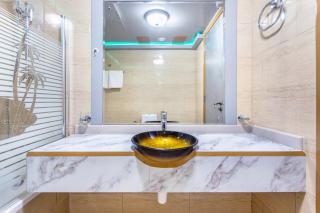 Live close to Lagoons and Beaches-Al Hamra Village - 4