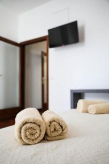 Aura Home rent of rooms with shared kitchen - Bari - 1