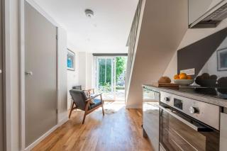 The Studio, Rosebud. 5 minutes walk to beach. - 9