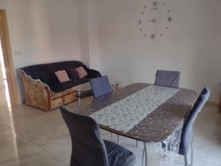 APARTMANI IVA - Vodice - 1