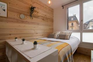 Chailloud - Modern Studio 2pax - Lively Area - TV Wifi - 3