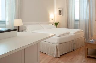 La Canonica Suite Apartments New Location - Trento - 8