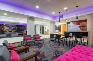 La Quinta Inn & Suites by Wyndham Augusta Fort Eisenhower - Augusta - 6