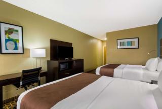 Quality Inn Houston East I-10 - 1