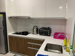 Newly Furnished Wifi 5pax Homestay @ Setia Sky 88 by Micasa Homestay - Johor Bahru - 6