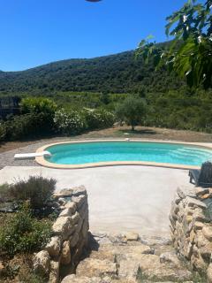 Maison récente Gorges de l'Ardèche - Rochecolombe - 7
