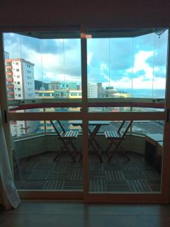 Mongaguá - Pé na Areia - 2 Quartos - 8 pessoas - Mongaguá - 8