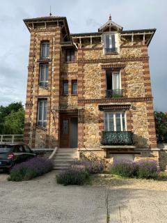 Logement à 20 min de Paris avec parking gratuit - 1
