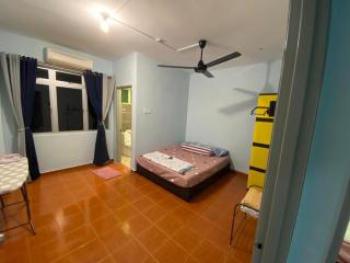 Mr Singh Homestay - Kampong Tanah Merah - 5