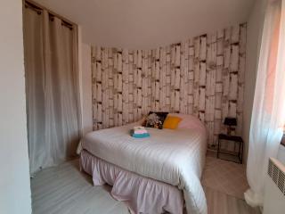 L'Auberge - - 6