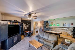 Blue Ridge Bear Bungalow - 7