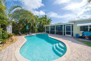 Palm Paradise-Seaside Home w Heated Saltwater Pool - Fort Lauderdale - 0