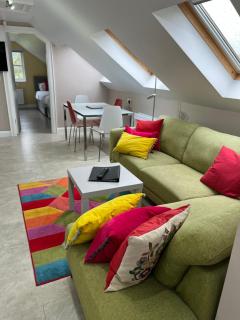 Ashbrook House Apartments - 6