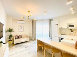 Alora Home - Hostatel - 7