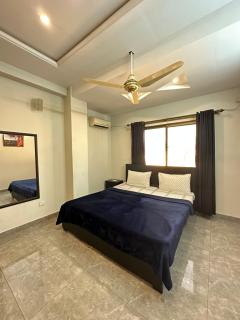 The Penthouse 2BHK - Islamabad - 8