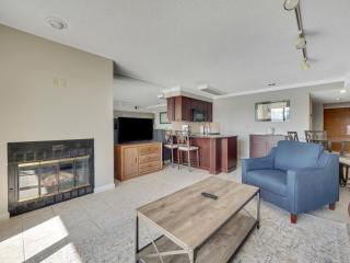 223 Edgewater Inn - 2