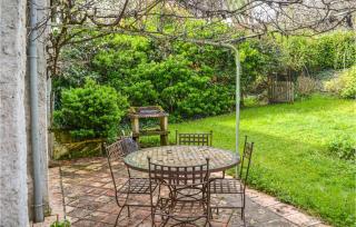 Gorgeous Home In Coutras With Wifi - 3