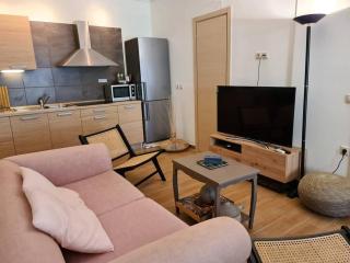 Aelia luxury apartment with private entrance - Karavomylos - 1