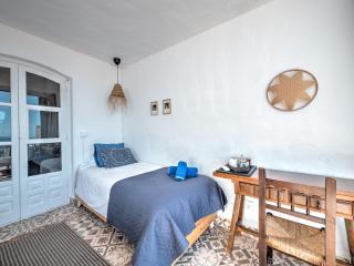 Newly renovated apartment in Nerja with huge pool - Nerja - 1
