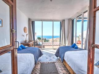 Newly renovated apartment in Nerja with huge pool - Nerja - 4