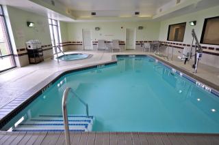 SpringHill Suites Galveston Island - 4