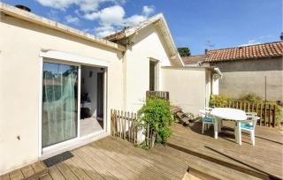 Amazing Home In Saint-Georges-De-Didon - Saint-Georges-de-Didonne - 9