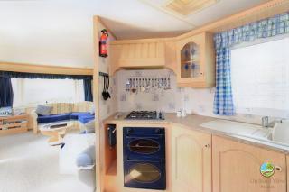 Orchard View Retreat - Dog friendly, enclosed private garden with weather dependant hot tub - Not on a holiday park - Little Clacton - 1