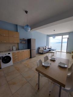 Summer Breeze Apartment Saranda - Saranda - 5