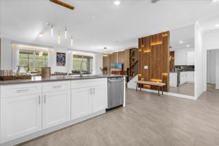 8 Bedroom- 5 Bathroom Storey Lake 2928 Pl - Kissimmee - 5