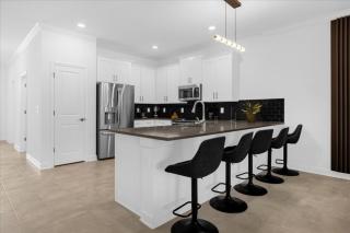 8 Bedroom- 5 Bathroom Storey Lake 2992 Pl - Kissimmee - 8