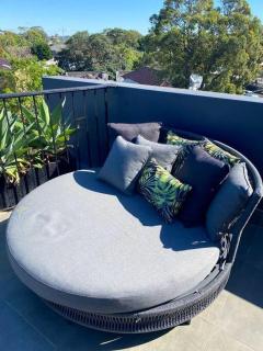 Chic Rose Bay Pad with HUGE outdoor sunny balcony - Sydney - 1