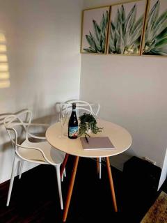 Chic Rose Bay Pad with HUGE outdoor sunny balcony - Sydney - 9