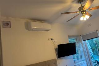 Beachside 3Bed 2Bth Apartment, Parking, SUPER HOST - 8