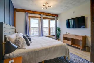 206 - King Suite - 6