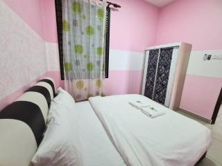 Palazio 3 bedroom balcony lake view high floor by GDRAGON HomeStay - Johor Bahru - 6