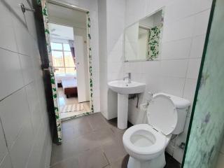 Palazio 3 bedroom balcony lake view high floor by GDRAGON HomeStay - Johor Bahru - 3