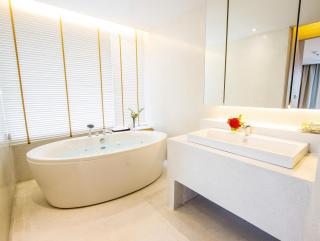 Balcony Seaside Sriracha Hotel & Serviced Apartments - 8